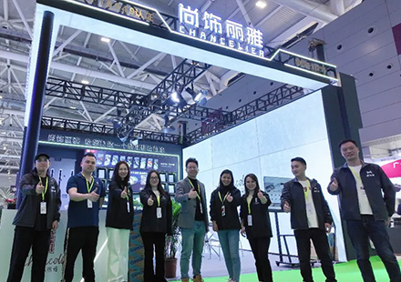 很多多少人。。。。。。∽鹂绷 2025 深圳九州生态展览会暨客户大会圆满落幕----千人共鉴新品牌矩阵宣布与行业生态重构